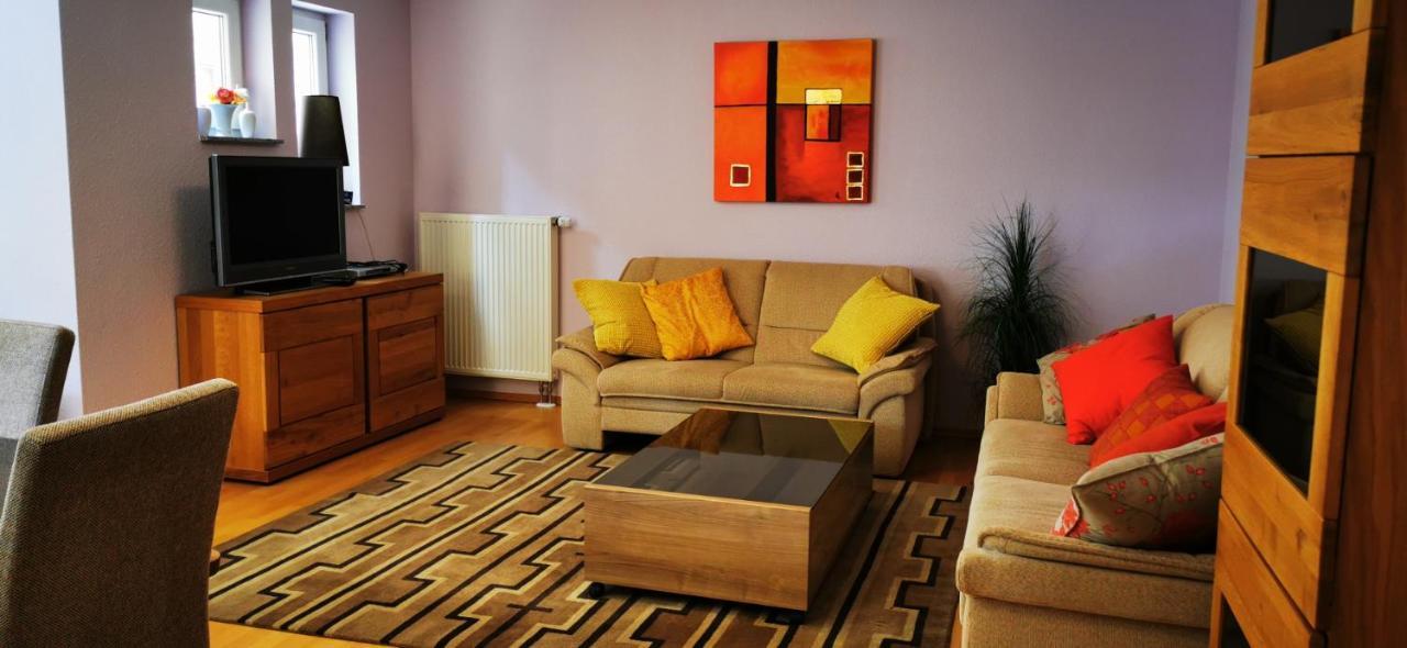 Tolle, gemütliche, voll möblierte 3 Zimmer Wohnung. Baden-Baden Exterior foto